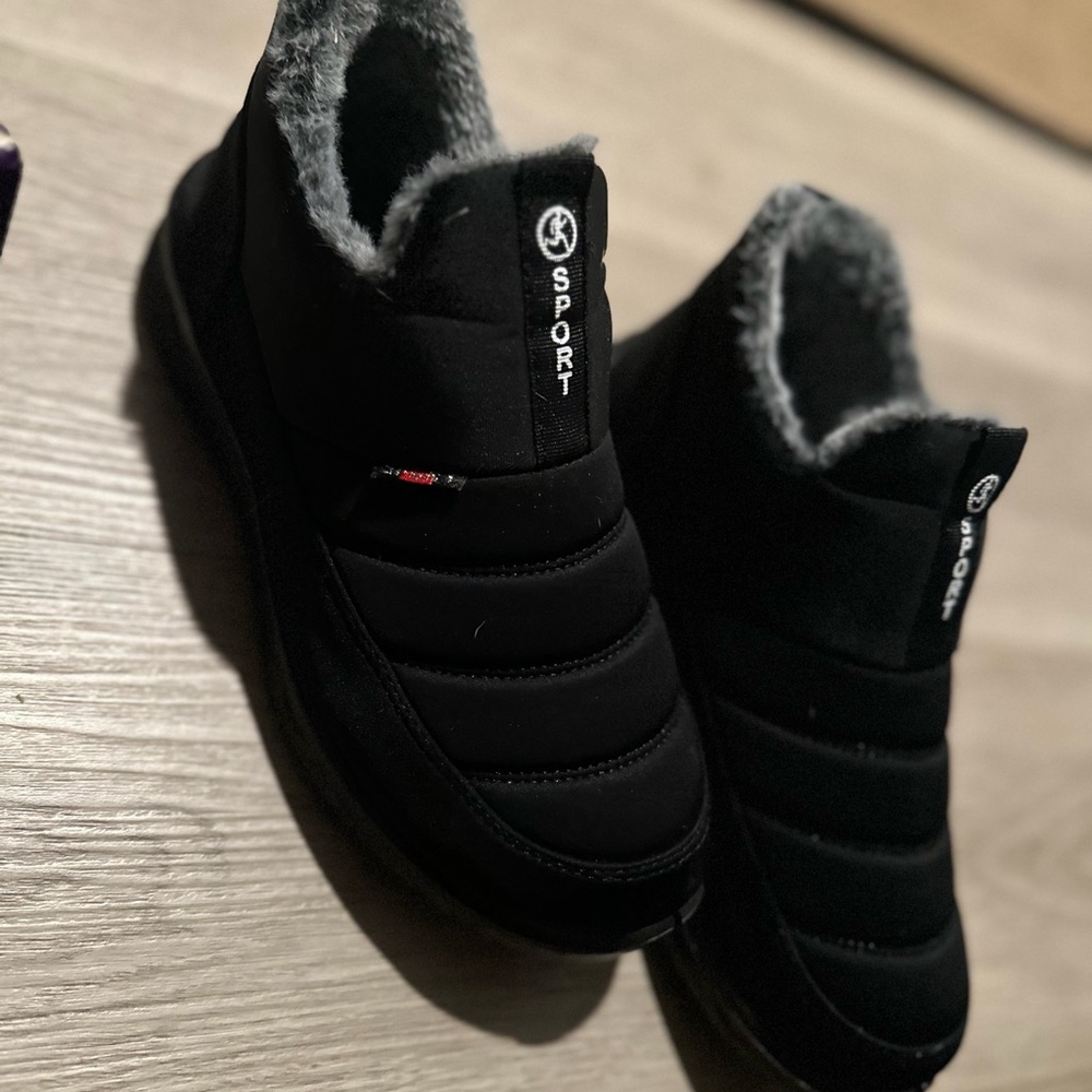 Black Sport Winter Shoes
